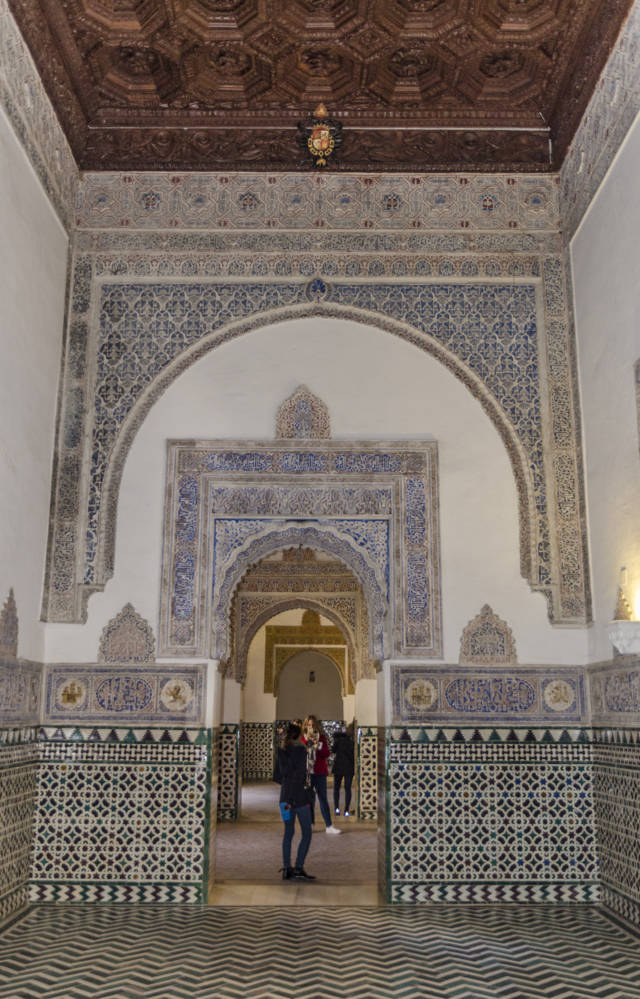 Sevilla 101 - Real Álcazar - Palacio del Rey Don Pedro - Salón del Techo de Carlos V.jpg